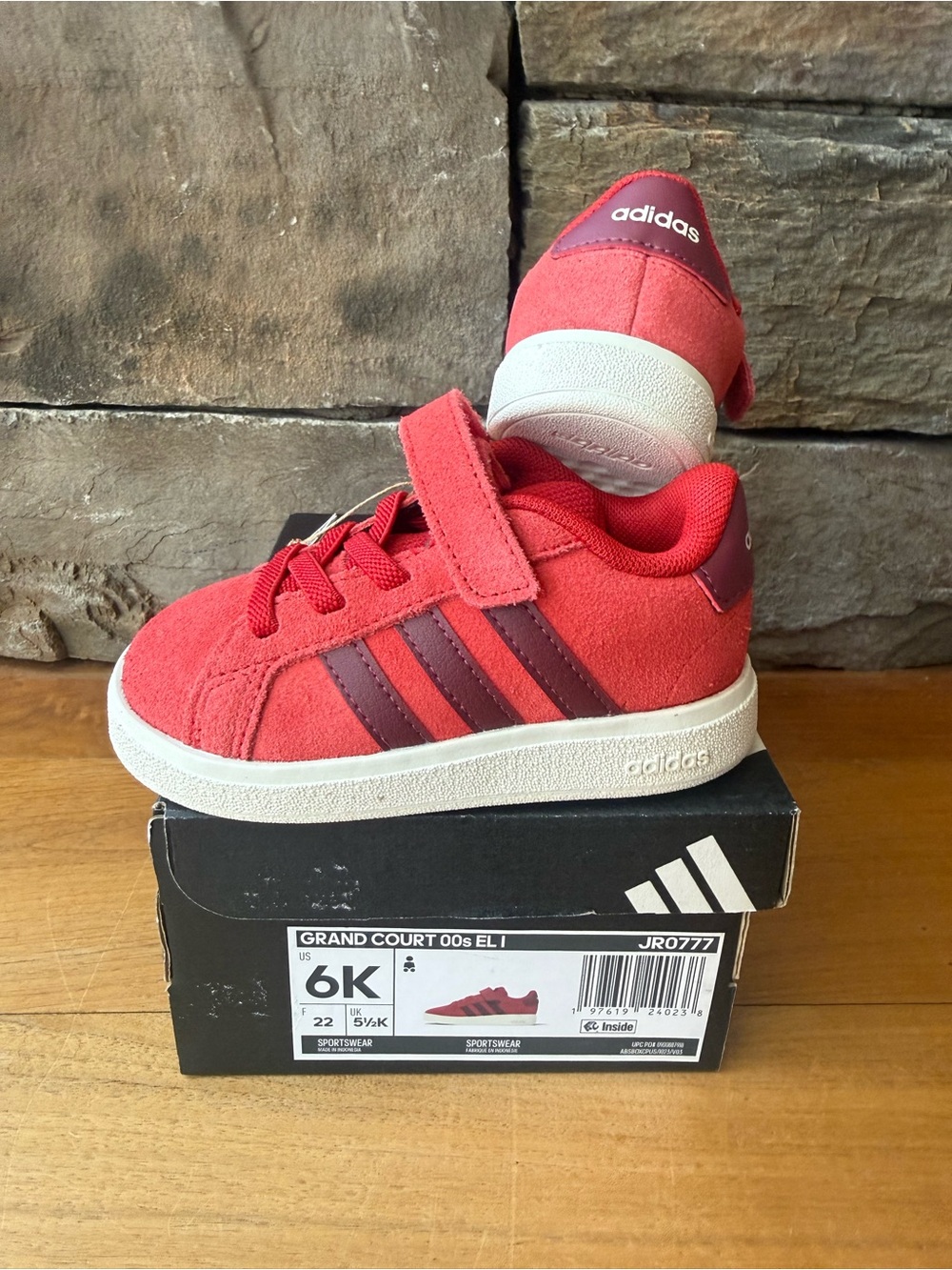 NIB/New Toddler Adidas Grand Court 6K